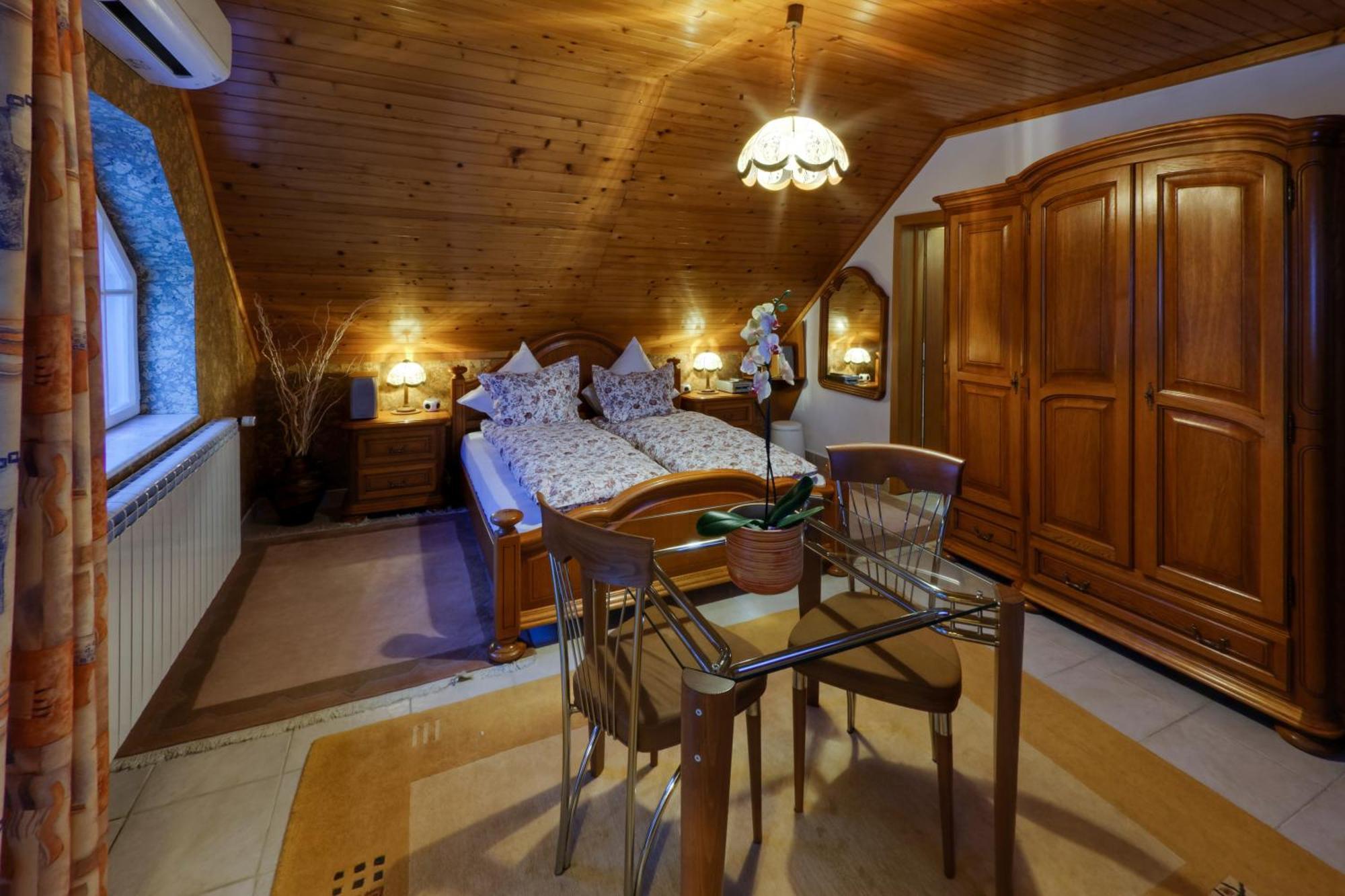 Boutique Hotel Forest Retreat (Adults Only) Buşteni Exterior foto